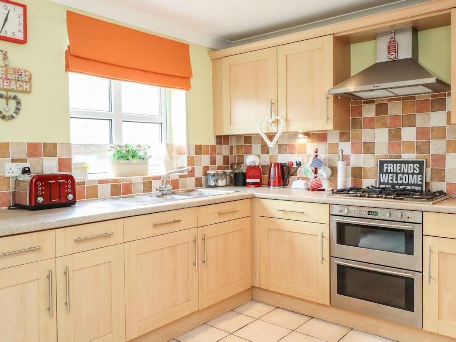 Stunning Seaviews - Beach House - Jacuzzi Bath Tub Littlestone-on-Sea Bagian luar foto